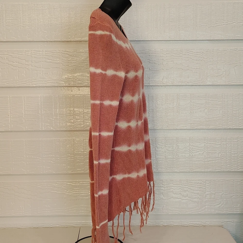 Small  Tie-Dye Pink Striped Split Back Fringe Knit Sweater Boho Fall Winter Cozy - Picture 7 of 10